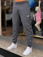 Image de Pantalon tissé PUMA ESS TAPE Homme 68468101 - Original Algérie Master Sport DZ