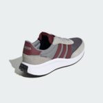 Basket Adidas Run 70s Lifestyle – Image 18