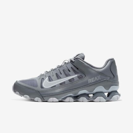 Basket Nike Reax 8 TR