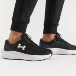 Basket Under Armour CHARGED SURGE 4
