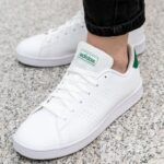 Baskets Adidas ADVANTAGE K