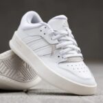 Baskets Adidas Court 24