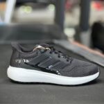 Baskets Adidas Ultimashow 2.0 – Image 4