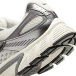 Baskets Nike V5 RNR – Image 6
