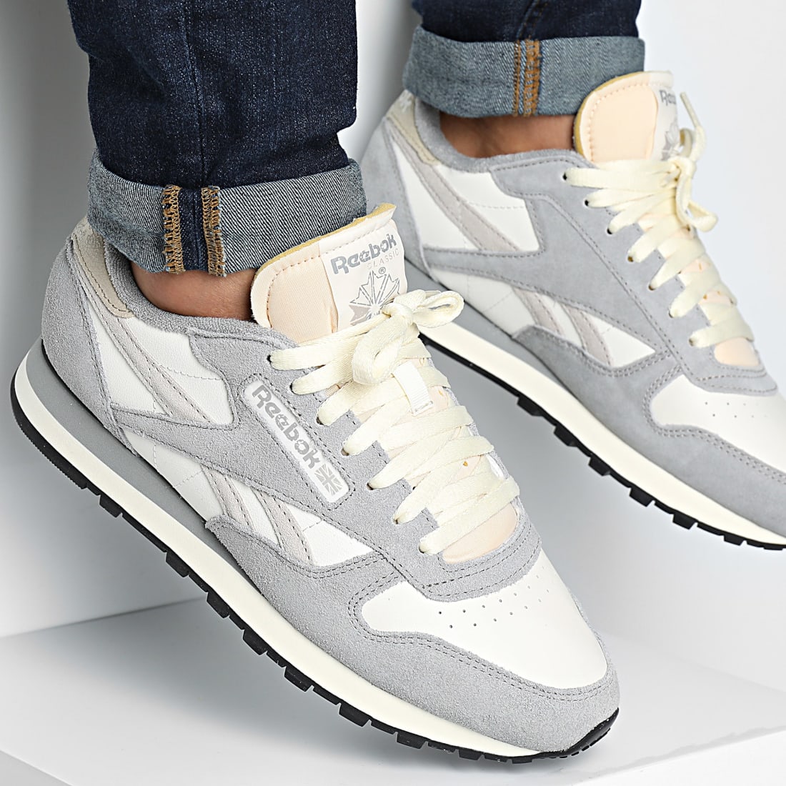 baskets-reebk-classic-leather-original-algerie-dz-3.jpg Baskets Reebok Classic Leather – Image 1