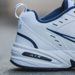 Chaussure Nike Air Monarch IV – Image 8