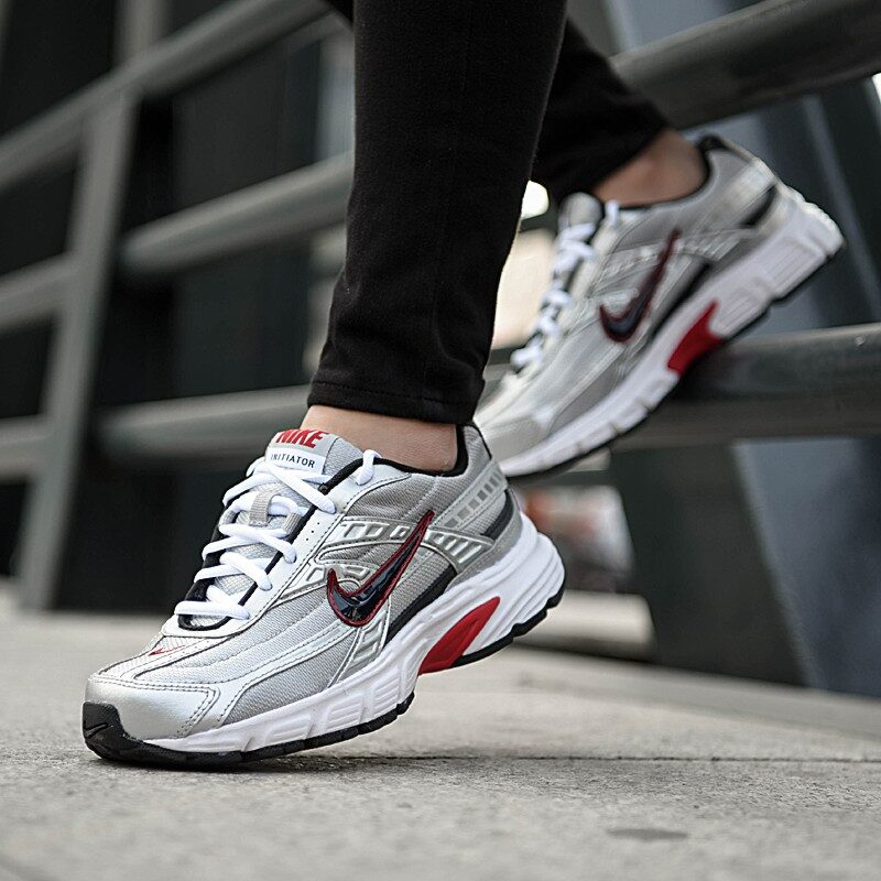 chaussure-nike-initiator-homme-5.jpg Chaussure Nike Initiator Homme – Image 1