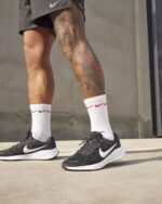 Chaussure Nike Revolution 7 – Image 5