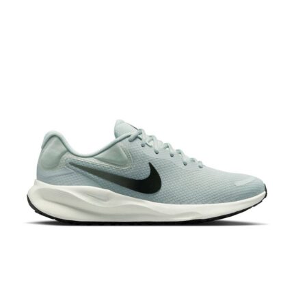 Chaussure Nike Revolution 7