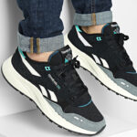 Chaussure Reebok Classic Leather 2400