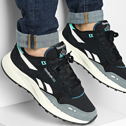 Chaussure Reebok Classic Leather 2400