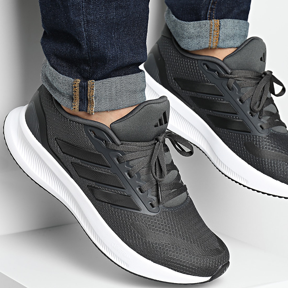 chaussure-running-adidas-runfalcon-5-copie-original-algerie-dz.jpg Chaussure Running Adidas Runfalcon 5 – Image 1