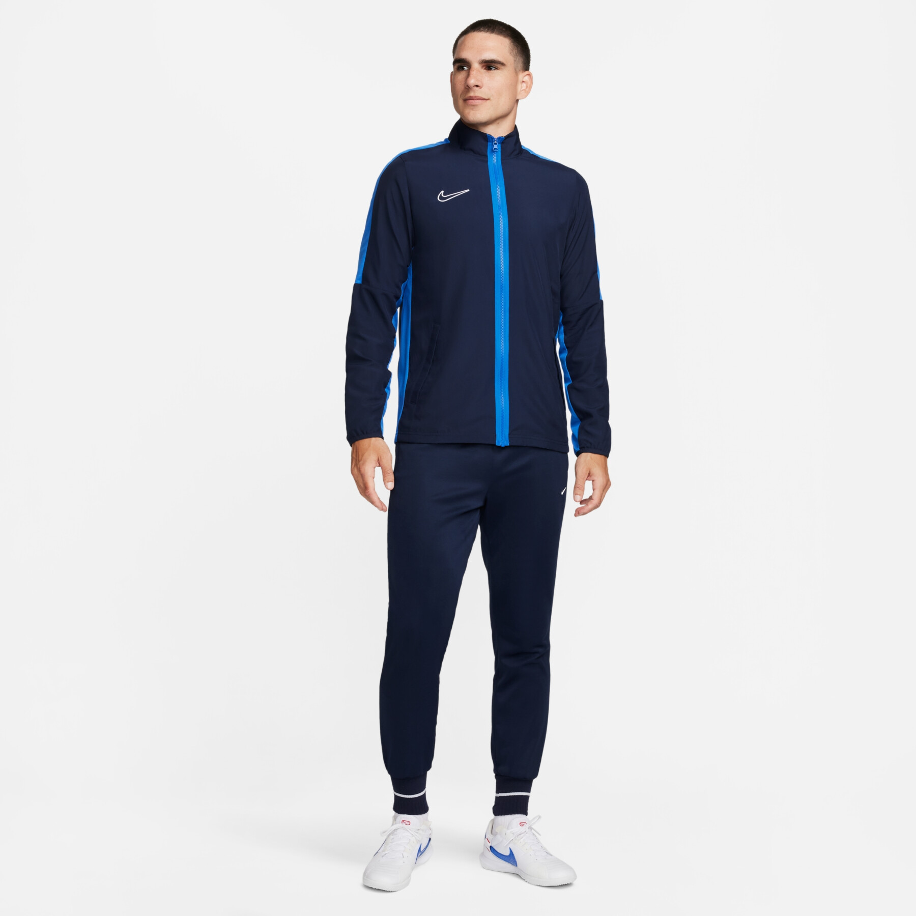 ensemble-de-survetement-nike-dri-fit-academy-23-original-algerie-dz-9.jpg Ensemble de Survêtement Nike Dri-FIT Academy 23 – Image 1