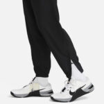 Ensemble de survêtement Nike Form – Image 9