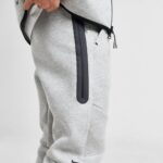 Ensemble de survêtement Nike Tech Fleece – Image 6