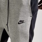 Ensemble de survêtement Nike Tech Fleece – Image 7