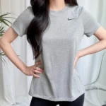 T-shirt Nike Dri-FIT Legend pour Femmes – Image 2