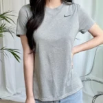 T-shirt Nike Dri-FIT Legend pour Femmes