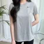 T-shirt Nike Dri-FIT Legend pour Femmes – Image 6