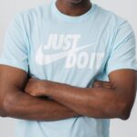 T-Shirt Nike Sportswear Club – Image 2