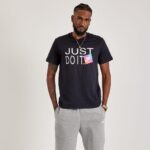 T-shirt Nike Sportswear Homme – Image 4