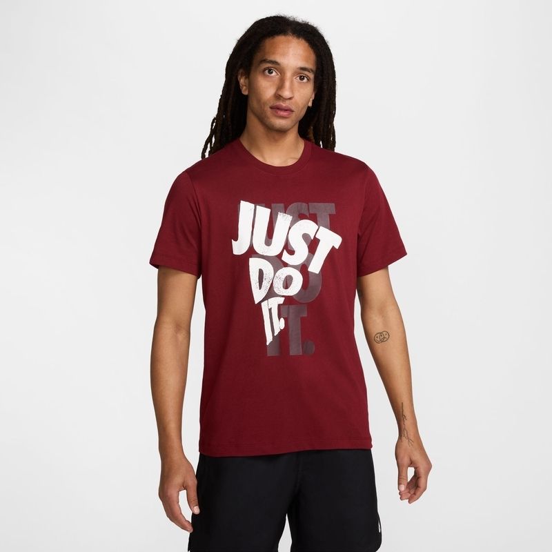 t-shirt-nike-sportswear-homme-original-algerie-dz-3.jpeg T-shirt Nike Sportswear Homme – Image 1