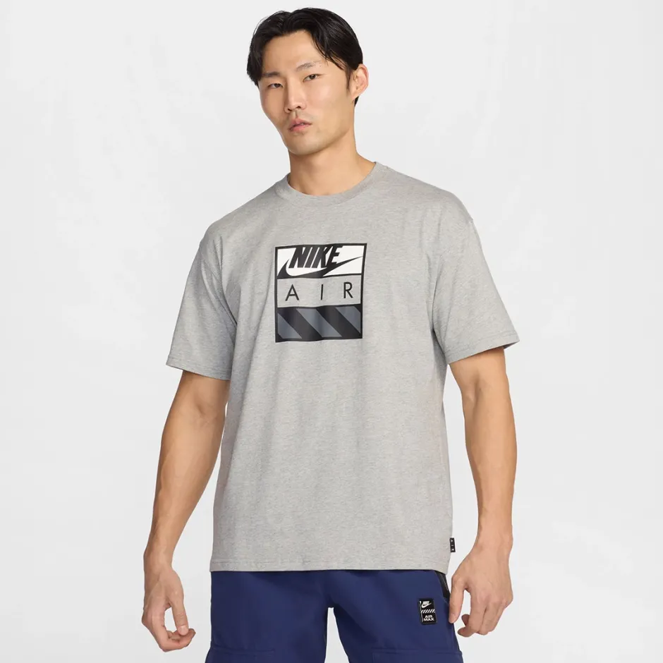 t-shirt-nike-sportswear-nsw-max90-homme-original-algerie-dz-4.webp T-shirt Nike Sportswear NSW Max90 Homme – Image 1