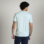 T-shirt Puma Ess Logo Lab – Image 2
