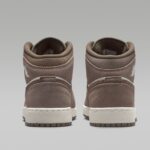 Image de Basket Nike Air Jordan 1 Mid IQ7693-001-1 - Original Algérie Master Sport DZ