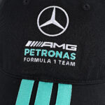 Image de Casquette Adidas 3 BANDES MERCEDES - AMG PETRONAS FORMULA 1 JE5653-1 - Original Algérie Master Sport DZ