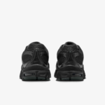 Image de Basket Nike Air Max Moto 2K HQ3819-001-1 - Original Algérie Master Sport DZ