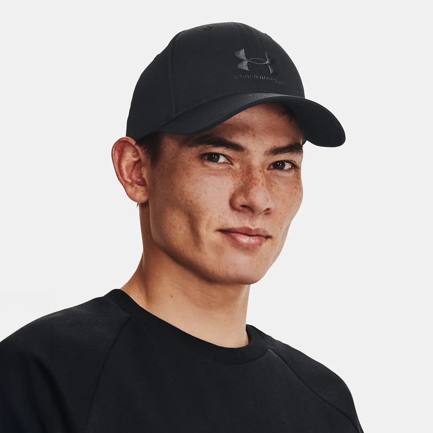 Casquette Under Armour Essential Low (Copie) 1381645-001-1 - Original Algérie DZ Image de Casquette Under Armour Essential Low (Copie) 1381645-001-1 - Original Algérie Master Sport DZ